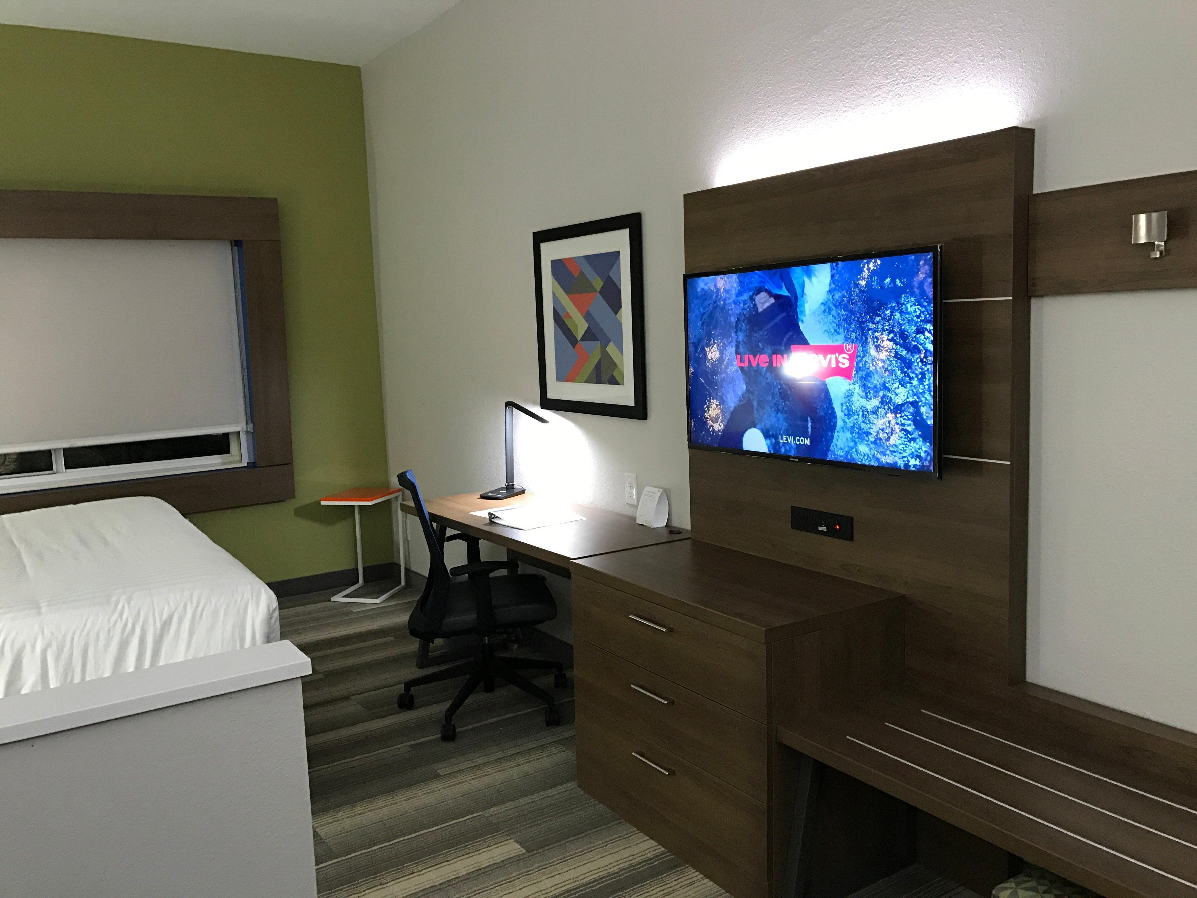 Holiday Inn Express - Naples South - I-75 By Ihg Golden Gate Екстериор снимка